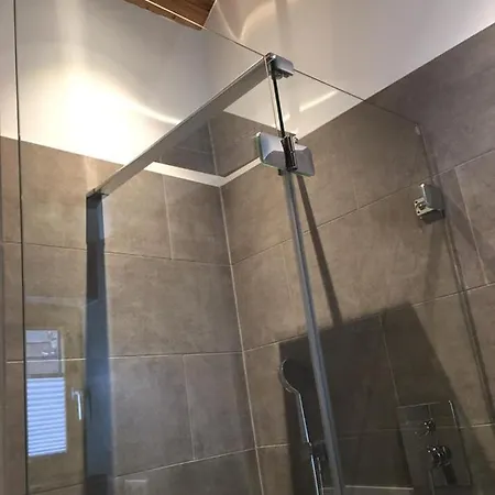 Bootshaus Am Hallstaetter Appartement *