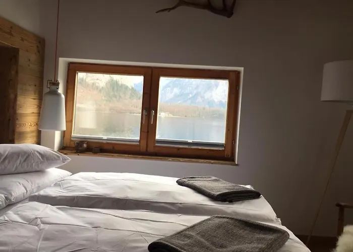 Bootshaus Am Hallstaetter ハルシュタット