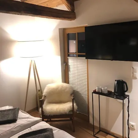 Bootshaus Am Hallstaetter 哈尔施塔特